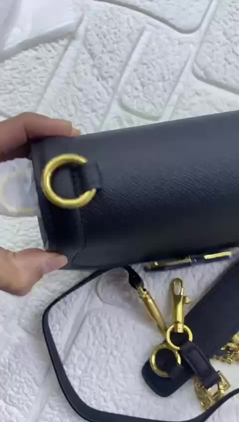Valentino Bags, video 33