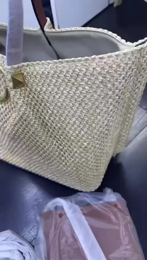 Valentino Bags, video 35