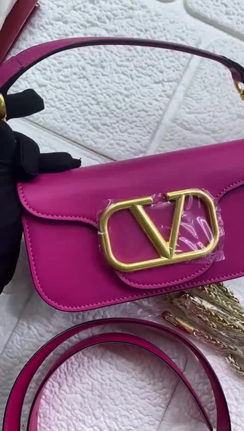 Valentino Bags, video 39