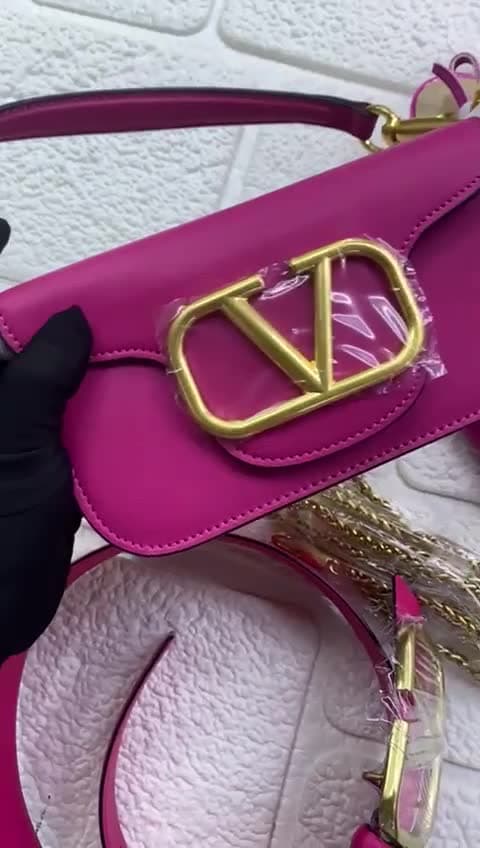 Valentino Bags, video 40