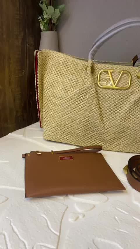 Valentino Bags, video 48
