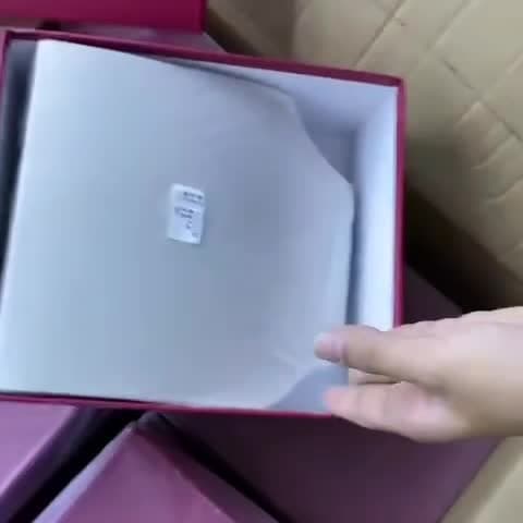 Valentino Bags, video 1