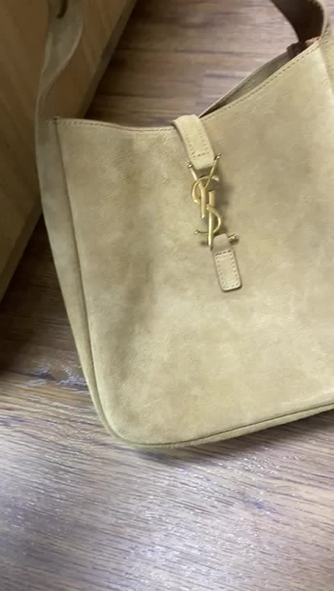 YSL Bags, video 4