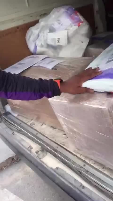 Deliveries، فيديو 40