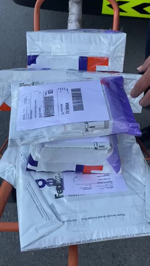 Deliveries، فيديو 48
