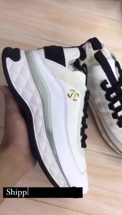 Shipping، فيديو 34