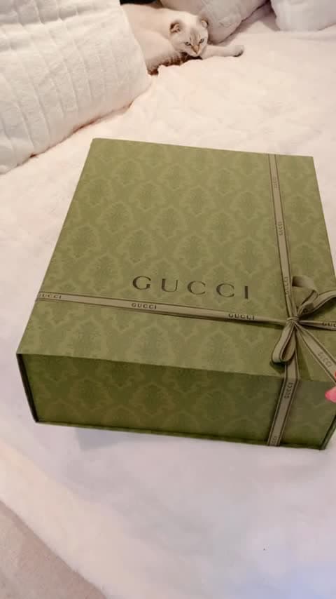 Unboxing، فيديو 10