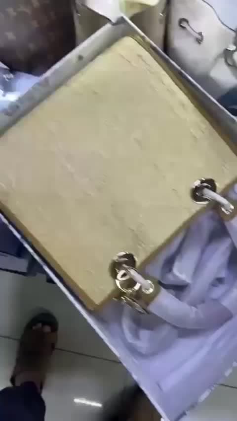 Unboxing، فيديو 18