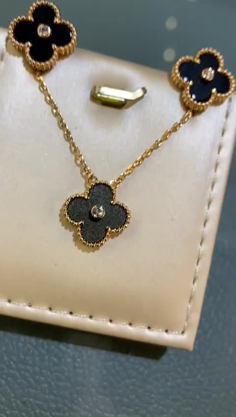 Jewellery Videos, video 7