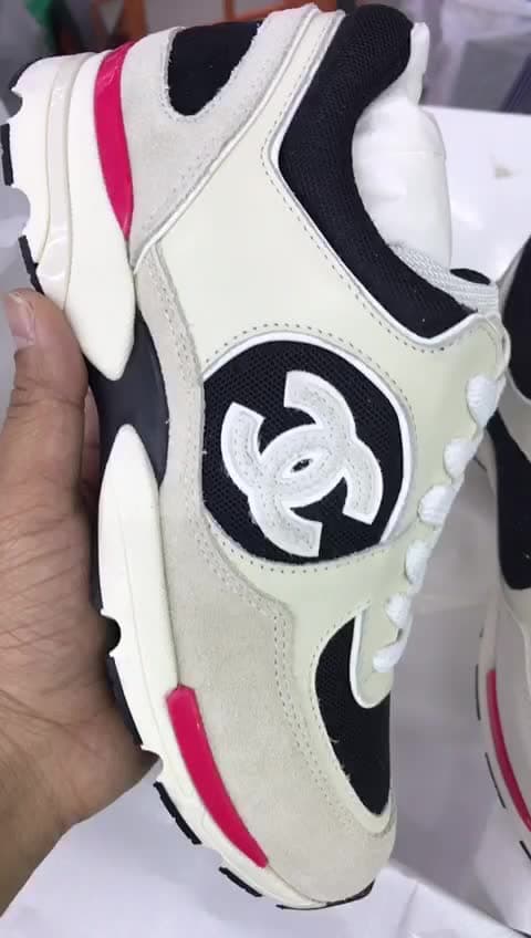 Chanel, Video 2