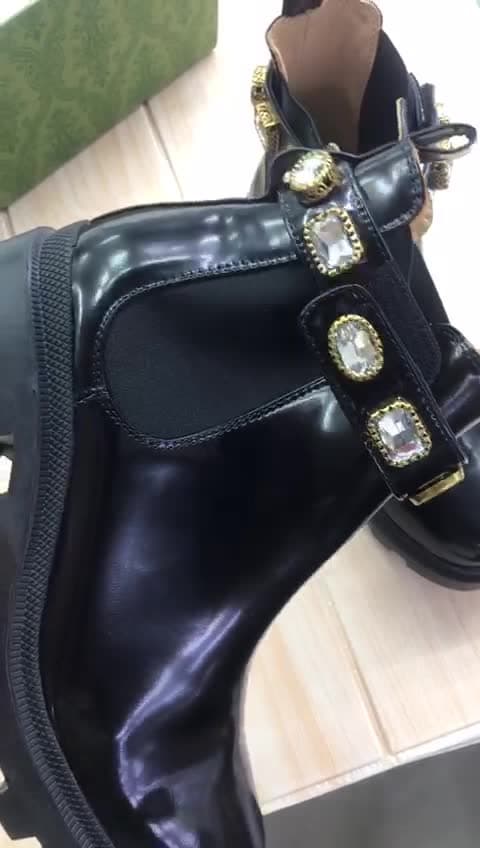 Gucci، فيديو 32