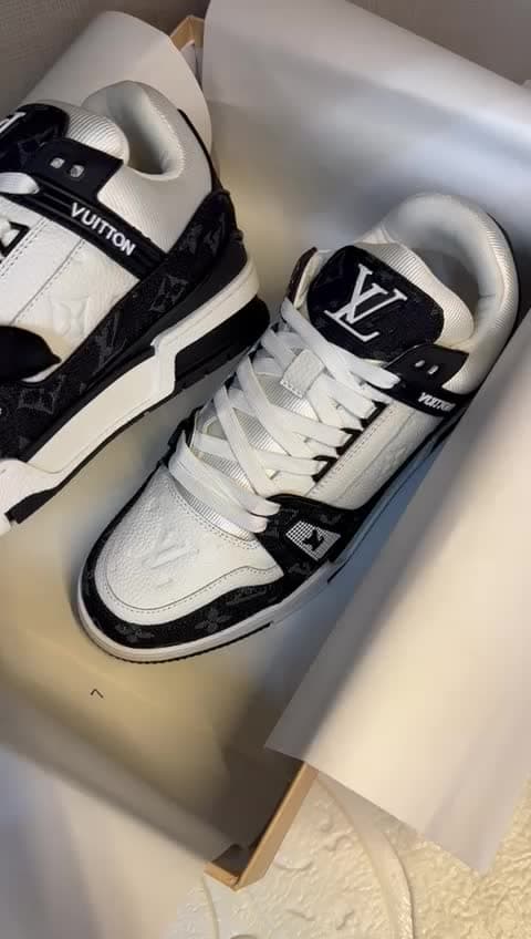 Louis Vuitton, video 39