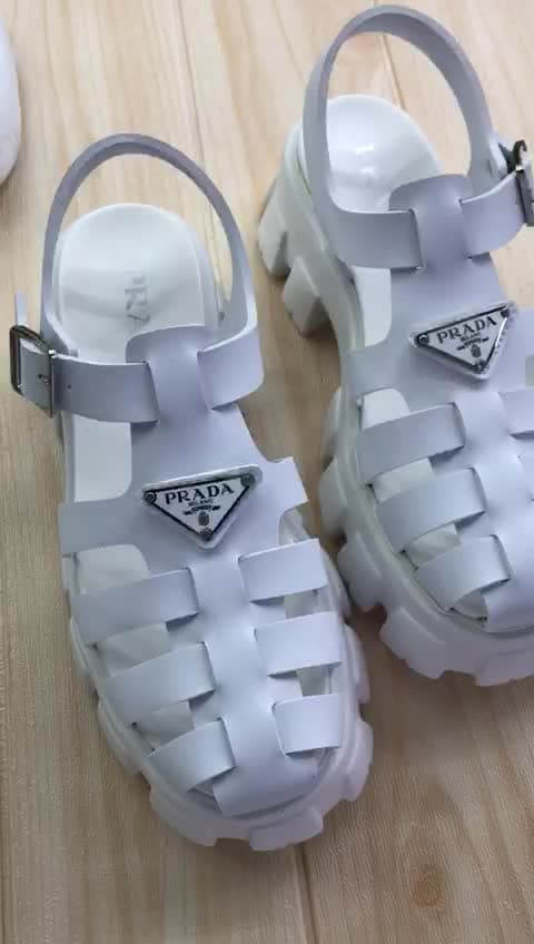 Prada, video 8
