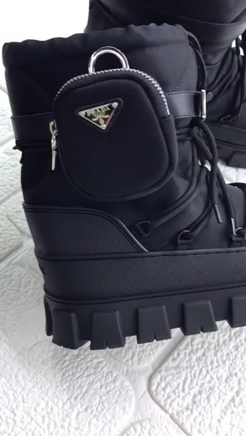 Prada, video 12
