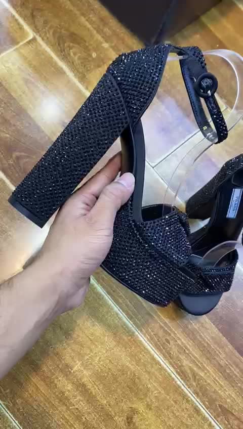 Prada, video 17