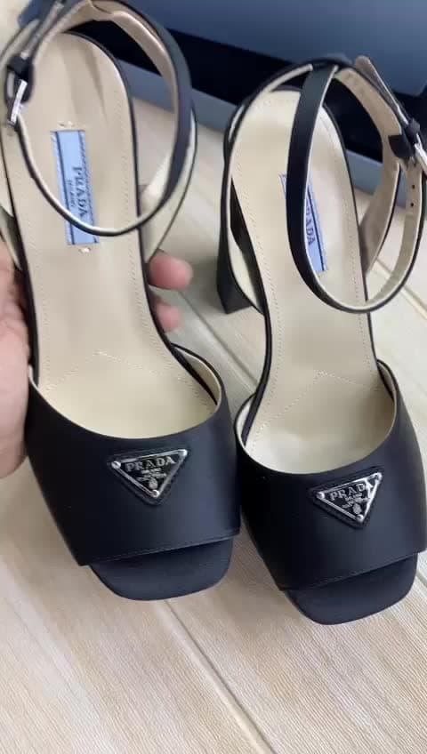 Prada, video 24
