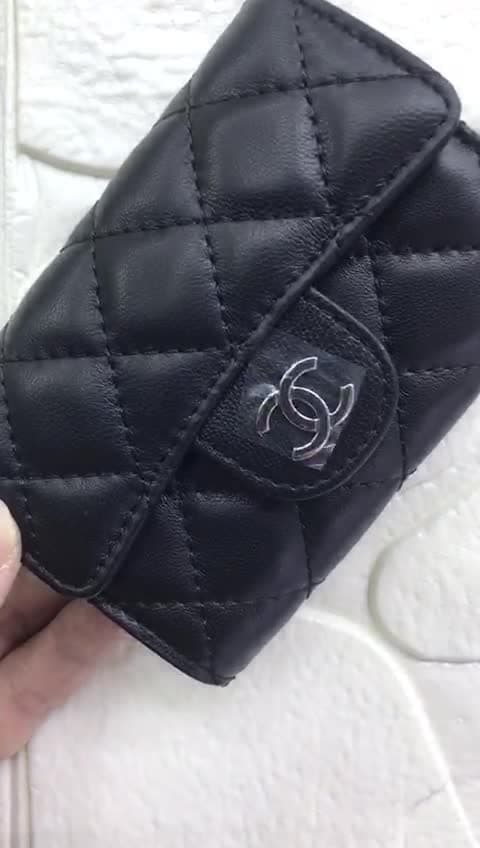 Chanel Wallets، فيديو 24