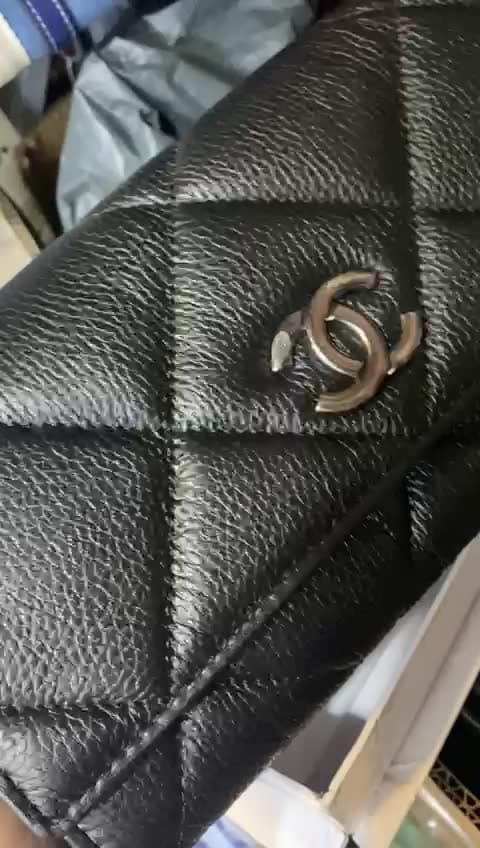 Chanel Wallets، فيديو 26