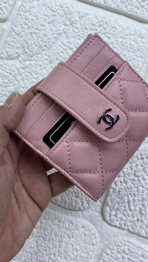 Chanel Wallets، فيديو 29