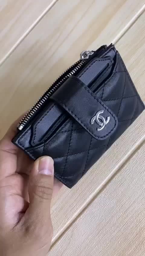 Chanel Wallets، فيديو 33