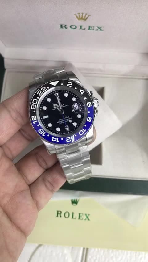 Watches, 영상 35