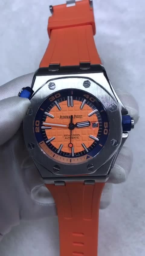 Watches, 영상 39