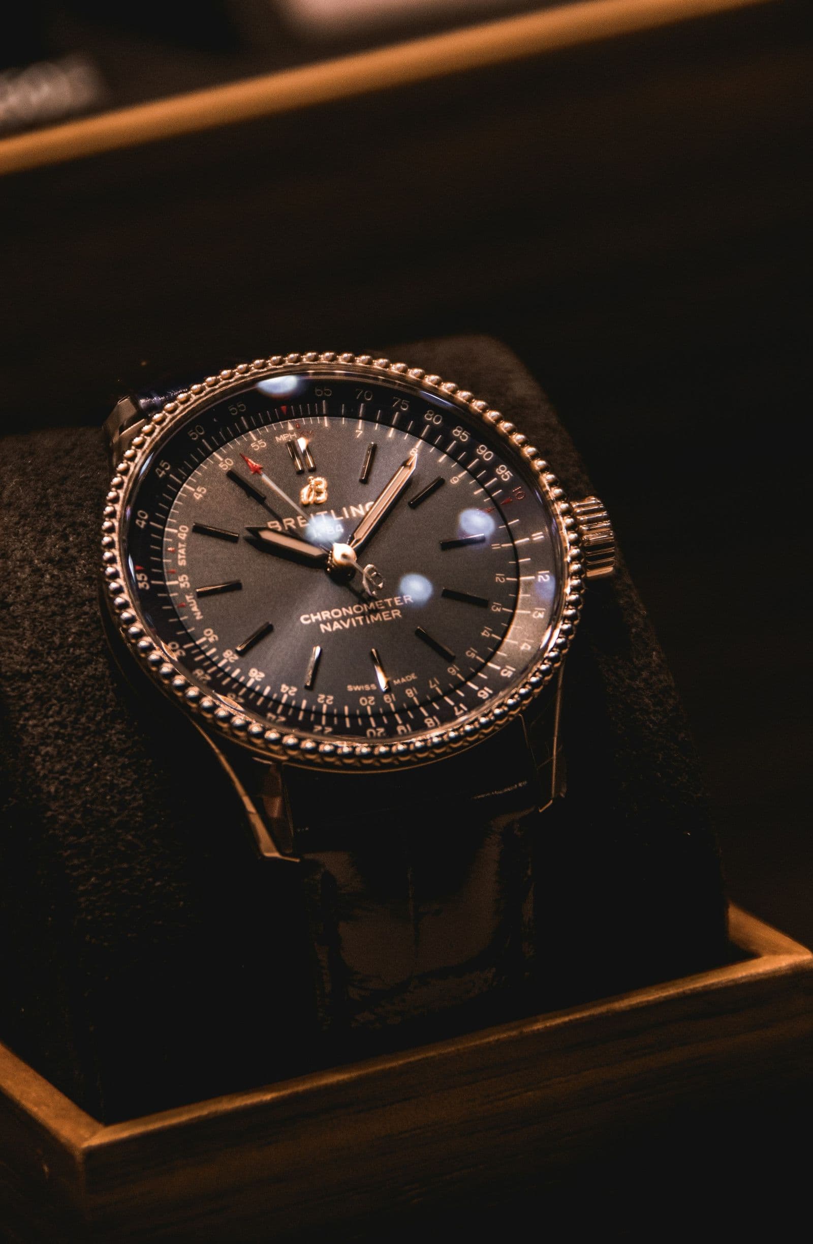 Calibre V-210.